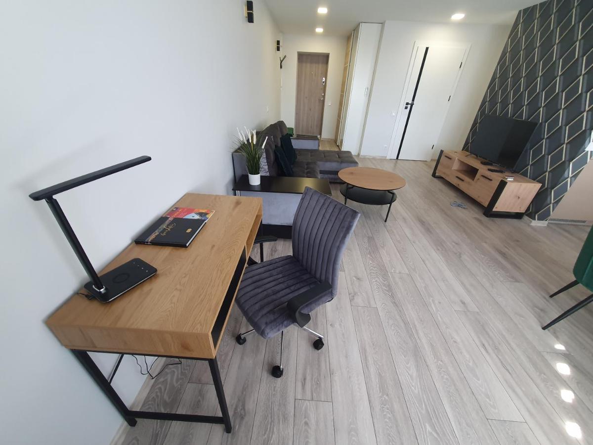 2-Bedrooms Apartment In City Center Siauliai Dış mekan fotoğraf